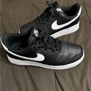 Nike Men's Black and White Air Force 1 Sneakers